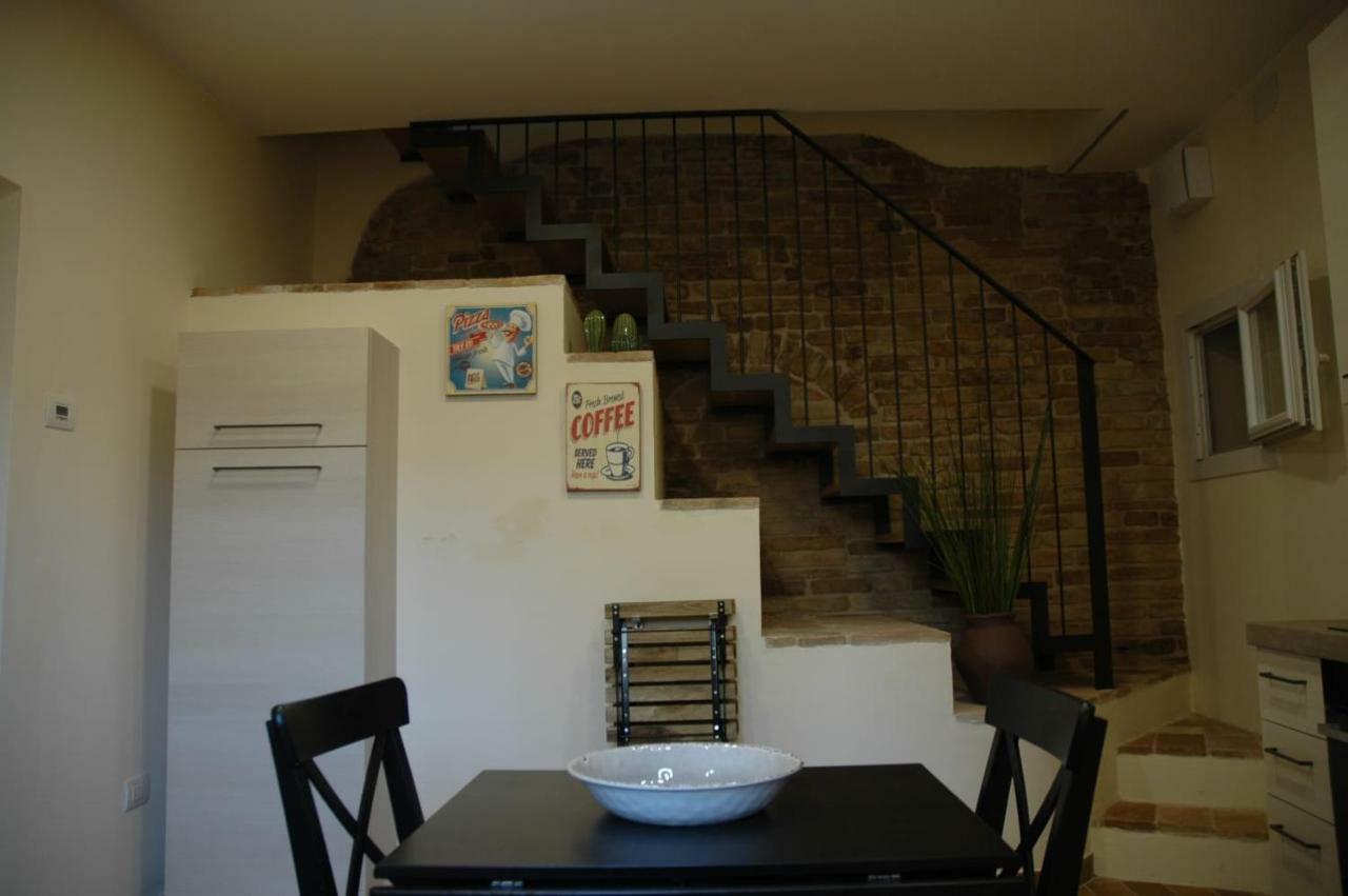 Hotel Via Barocci 34 Urbino Exterior foto